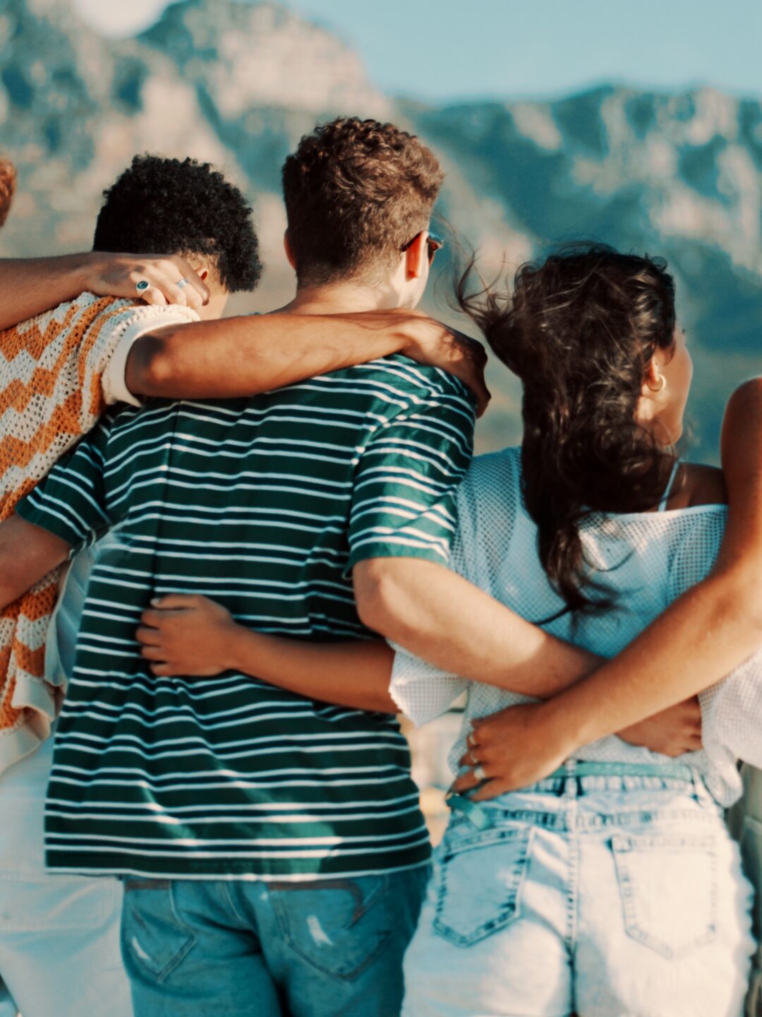 Community Viaggio musicale  – gruppo di amici al festiva